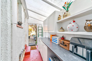 Photo 15- click for photo gallery